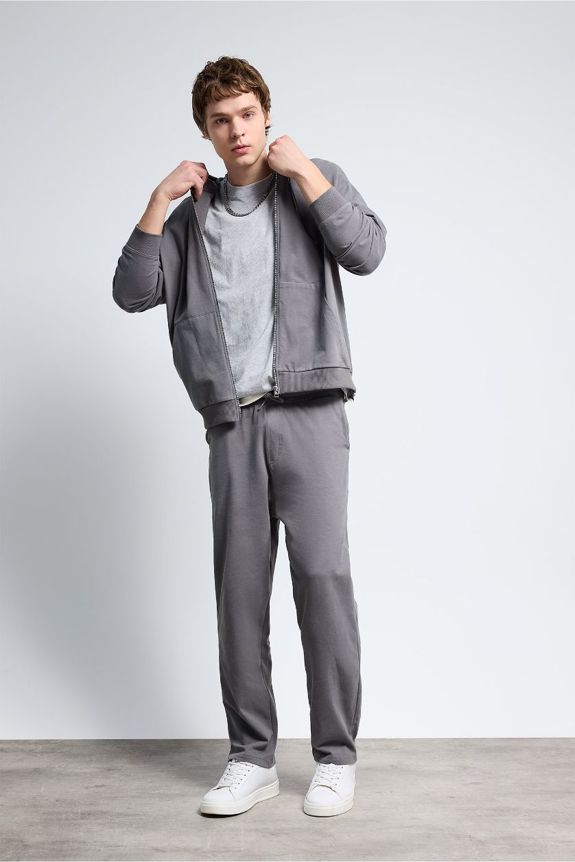 Man Grey Trousers