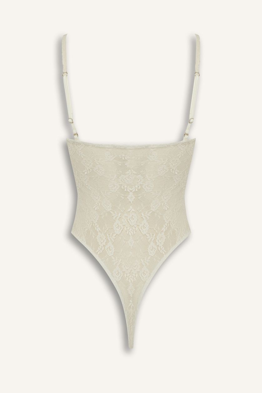 Kadın Ekru Dantel İnce Askılı Çıtçıtlı Body