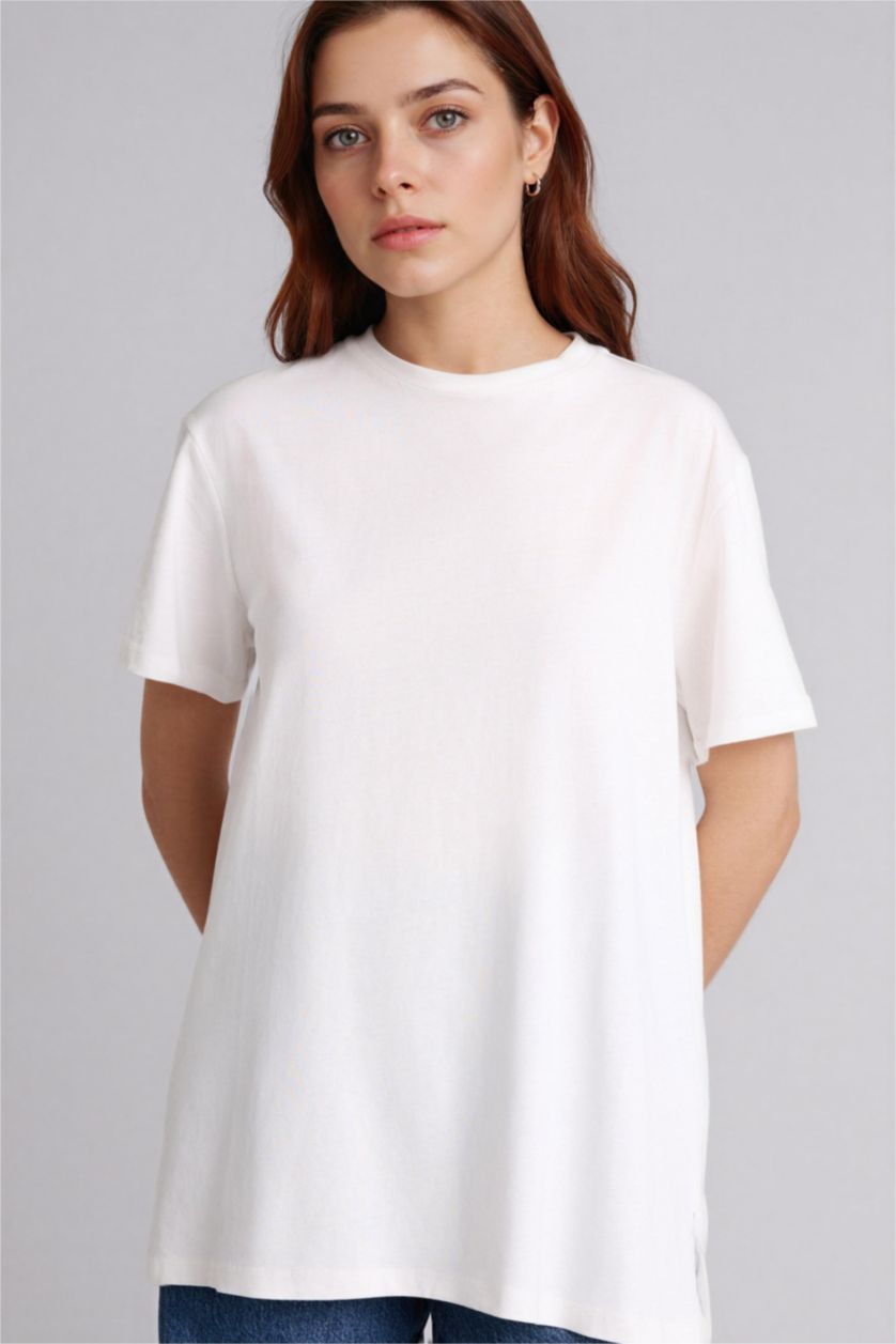 Woman Ecru Regular Fit Crew Neck Short Sleeve Tunic