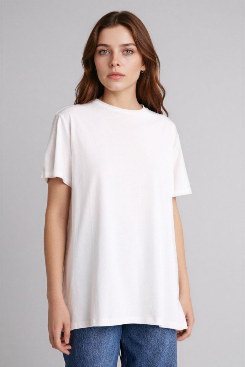 Woman Ecru Regular Fit Crew Neck Short Sleeve Tunic