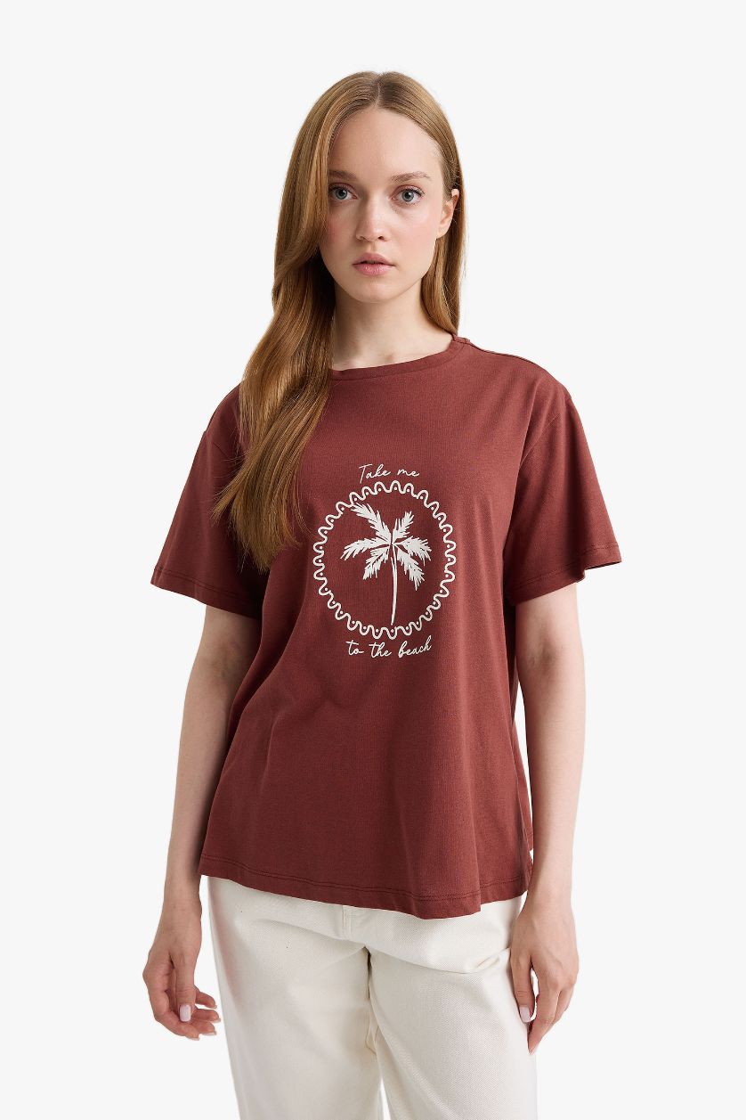 Woman Bordeaux Regular Fit Crew Neck Palm Tree Pattern T-Shirt