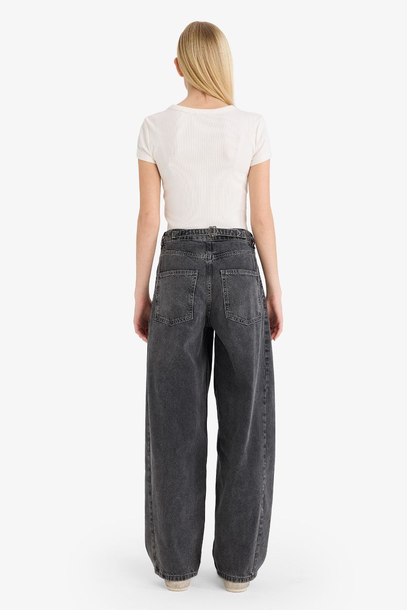 FEMME Anthracite Jean taille haute Coupe baggy