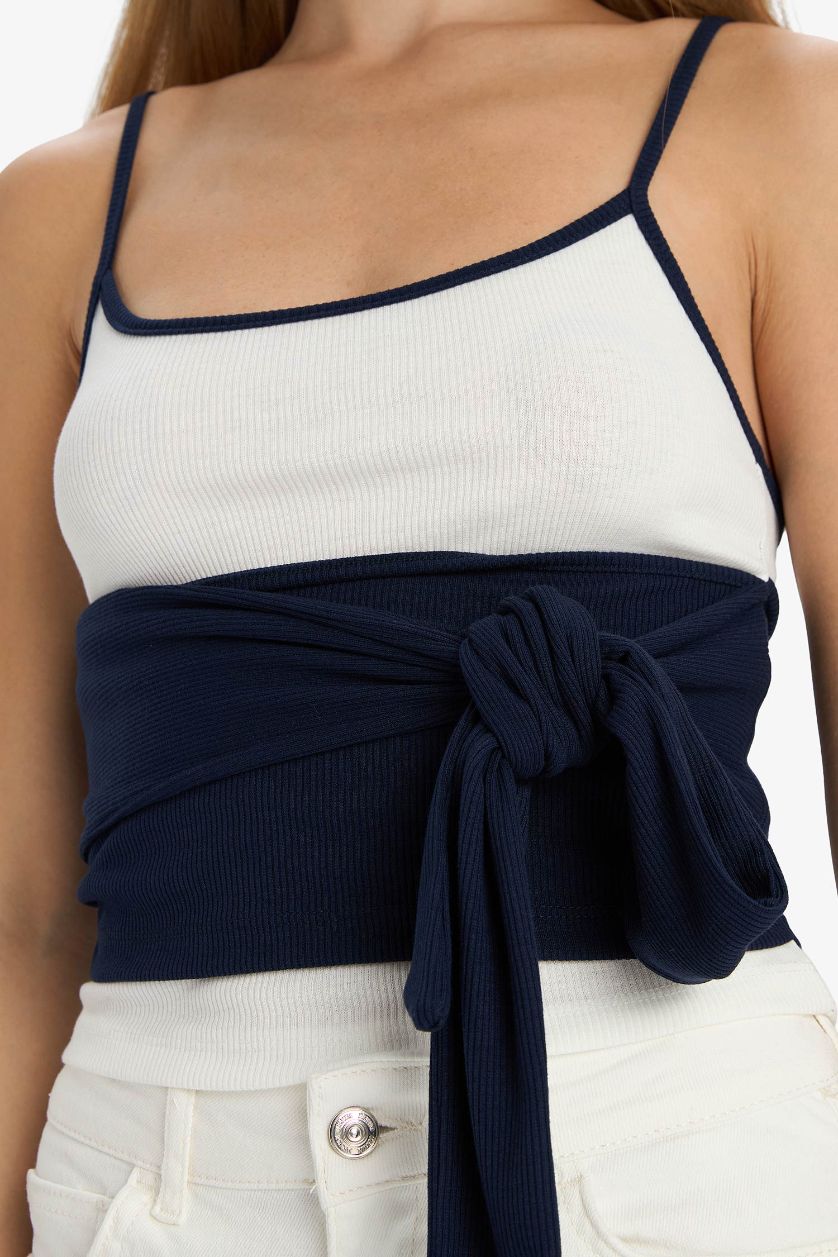 Kadın Kırık Beyaz Fitilli Kaşkorse Kuşak Detaylı Atlet