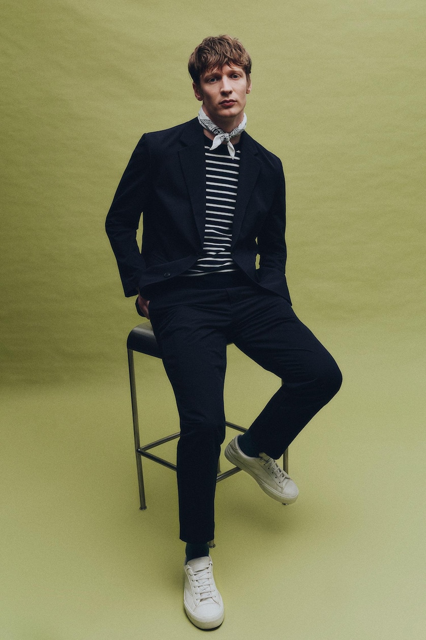 Man NAVY Modern Fit Crinkle Blazer