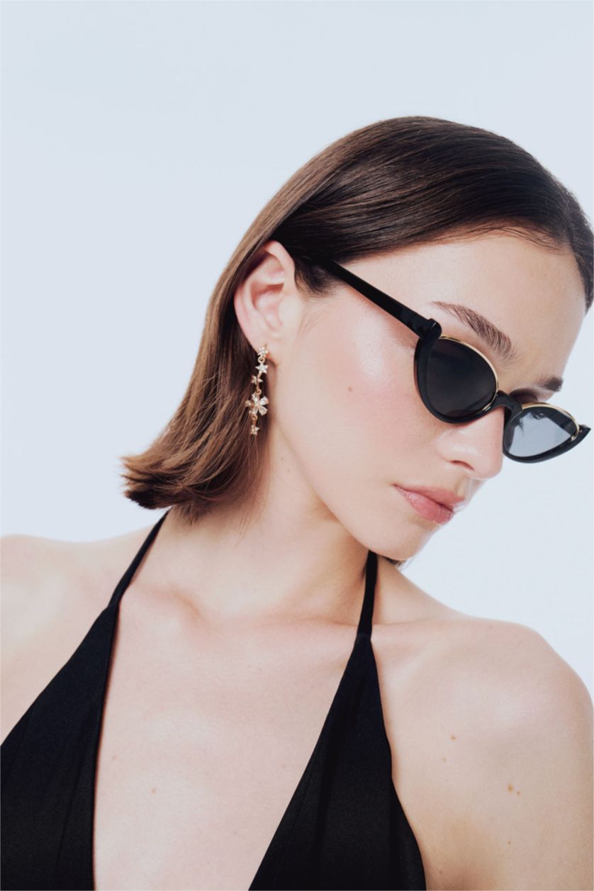 Kadın Siyah DCEY x DeFacto Kadın Kedi Gözü Formunda Siyah Güneş Gözlüğü