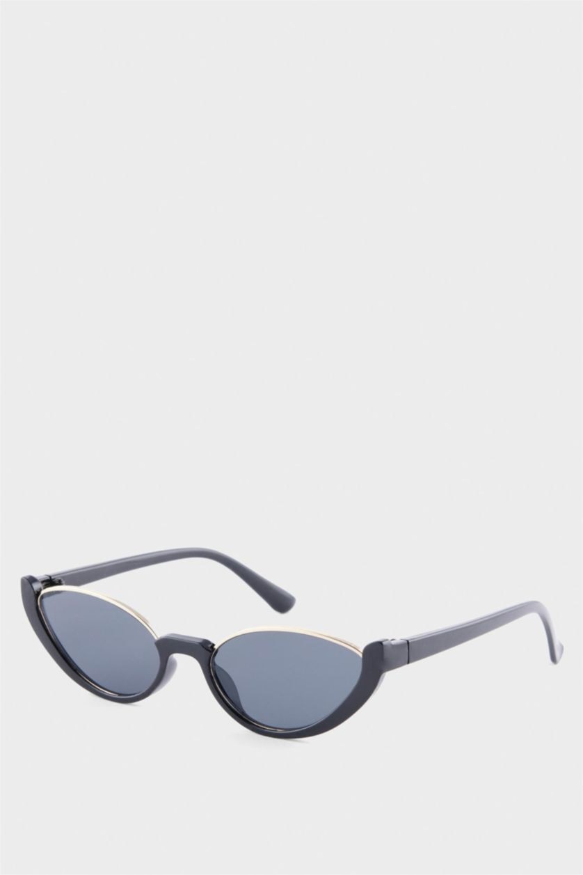 Kadın Siyah DCEY x DeFacto Kadın Kedi Gözü Formunda Siyah Güneş Gözlüğü