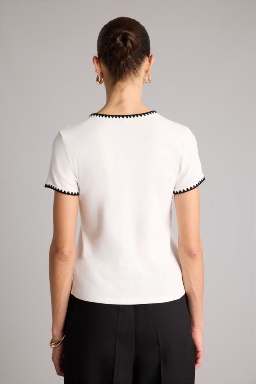 Kadın Ekru Regular Fıt Ribana Tişört