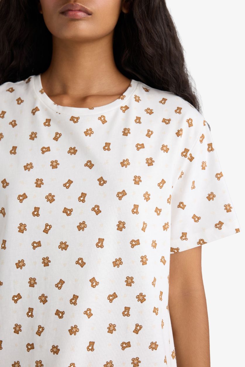 WOMAN Ecru Fall in Love Regular Fit Crew Neck Patterned Nightgown