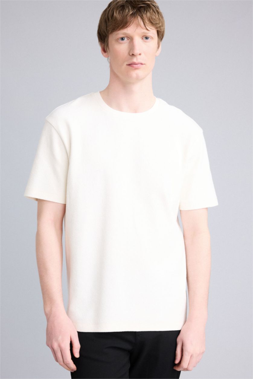 MAN Ecru Regular Fit Crew Neck Short Sleeve T-Shirt