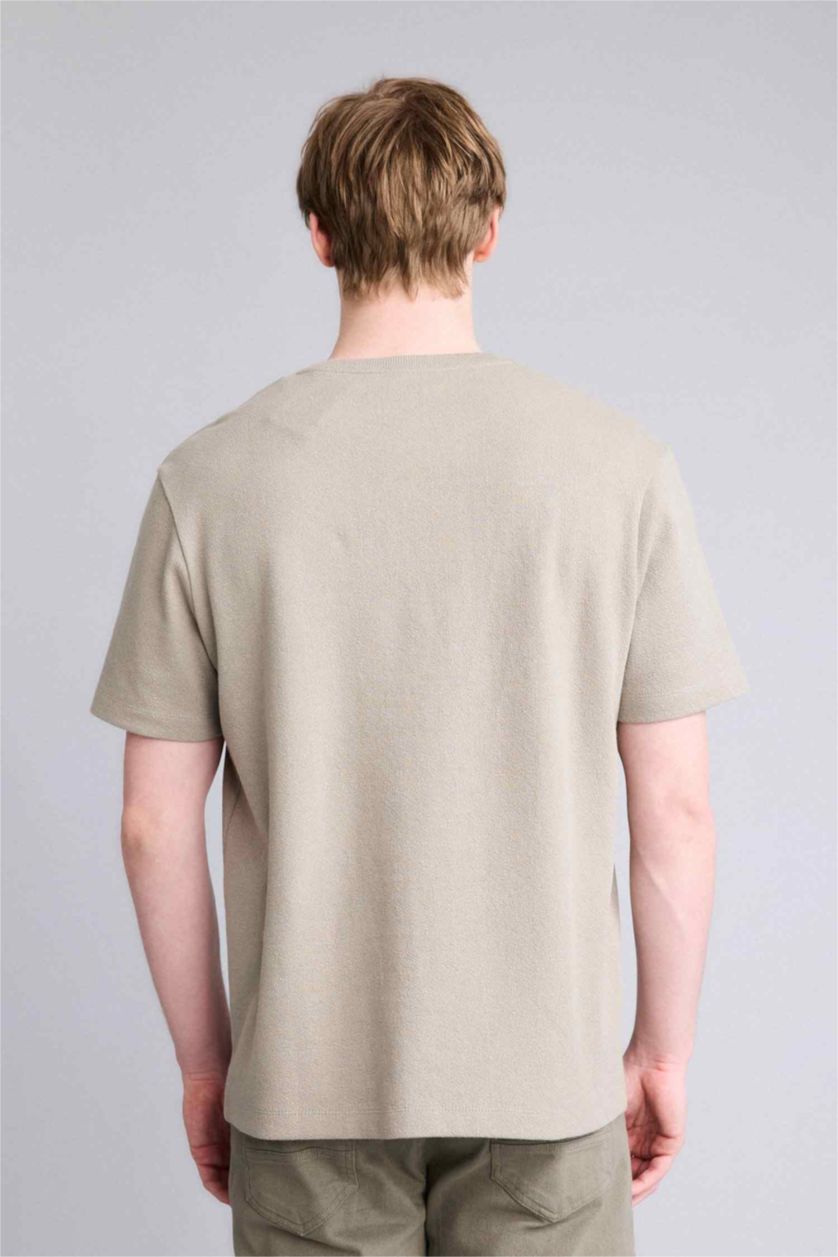 رجالي كاكي تيشيرت نص كم قصة عادية برقبة مستديرة