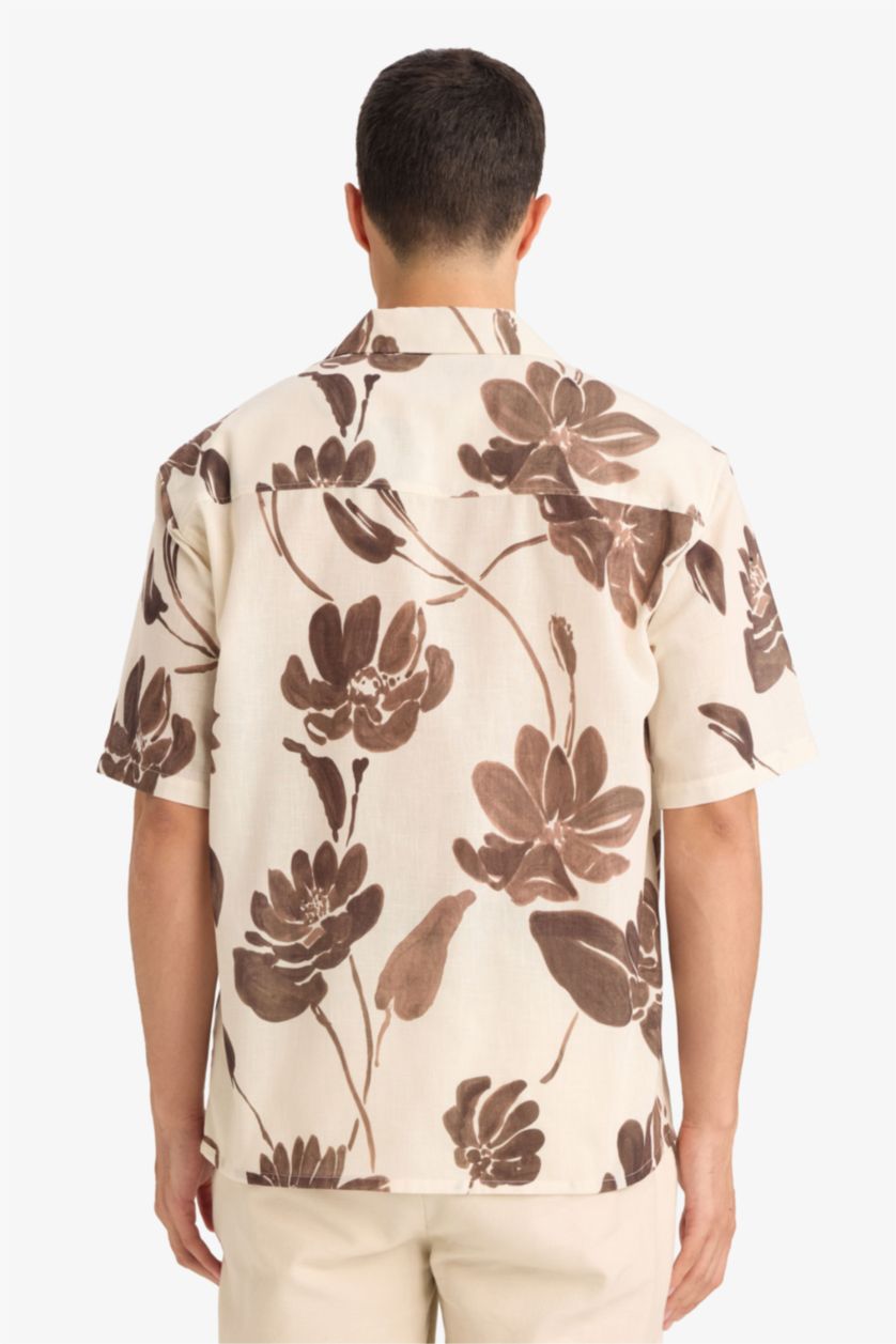 رجال بيج فاتح قميص قطن نص كم مطبوع