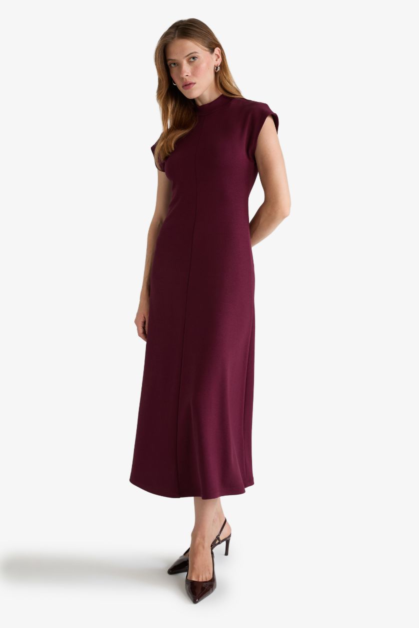 Kadın Bordo Yarım Balıkçı Yaka Ribana Kısa Kollu Midi Elbise