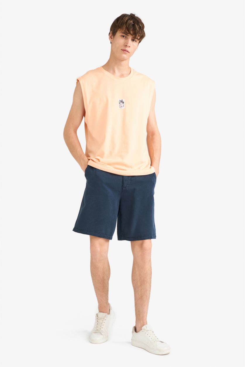 Man Salmon Boxy Fit Printed Crew Neck Sleeveless Tank Top