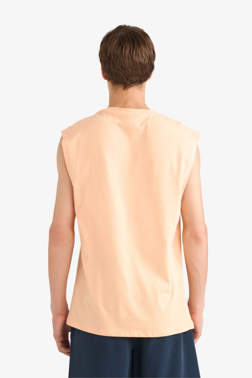 Man Salmon Boxy Fit Printed Crew Neck Sleeveless Tank Top