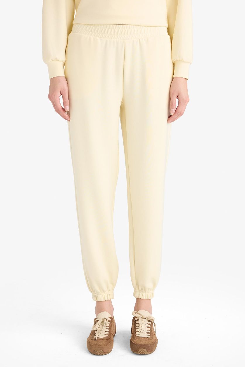 Woman Light Yellow Elastic Waist Basic Pajama Pants