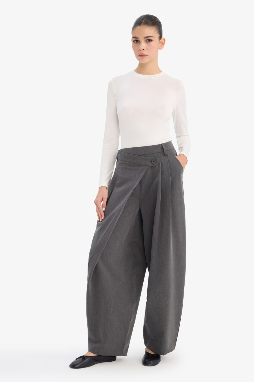 Woman Anthracite Baggy Fit Double Pocket Trousers