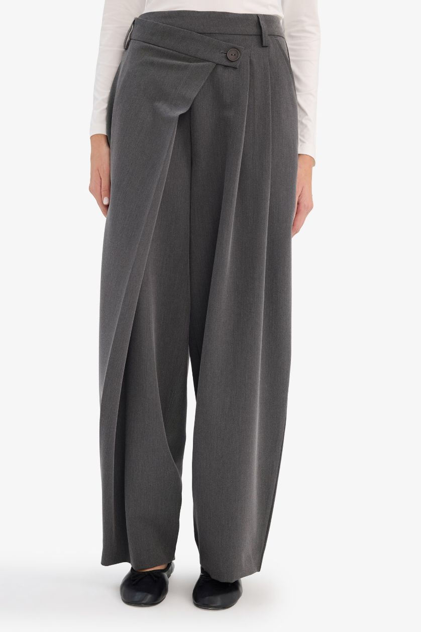 Woman Anthracite Baggy Fit Double Pocket Trousers