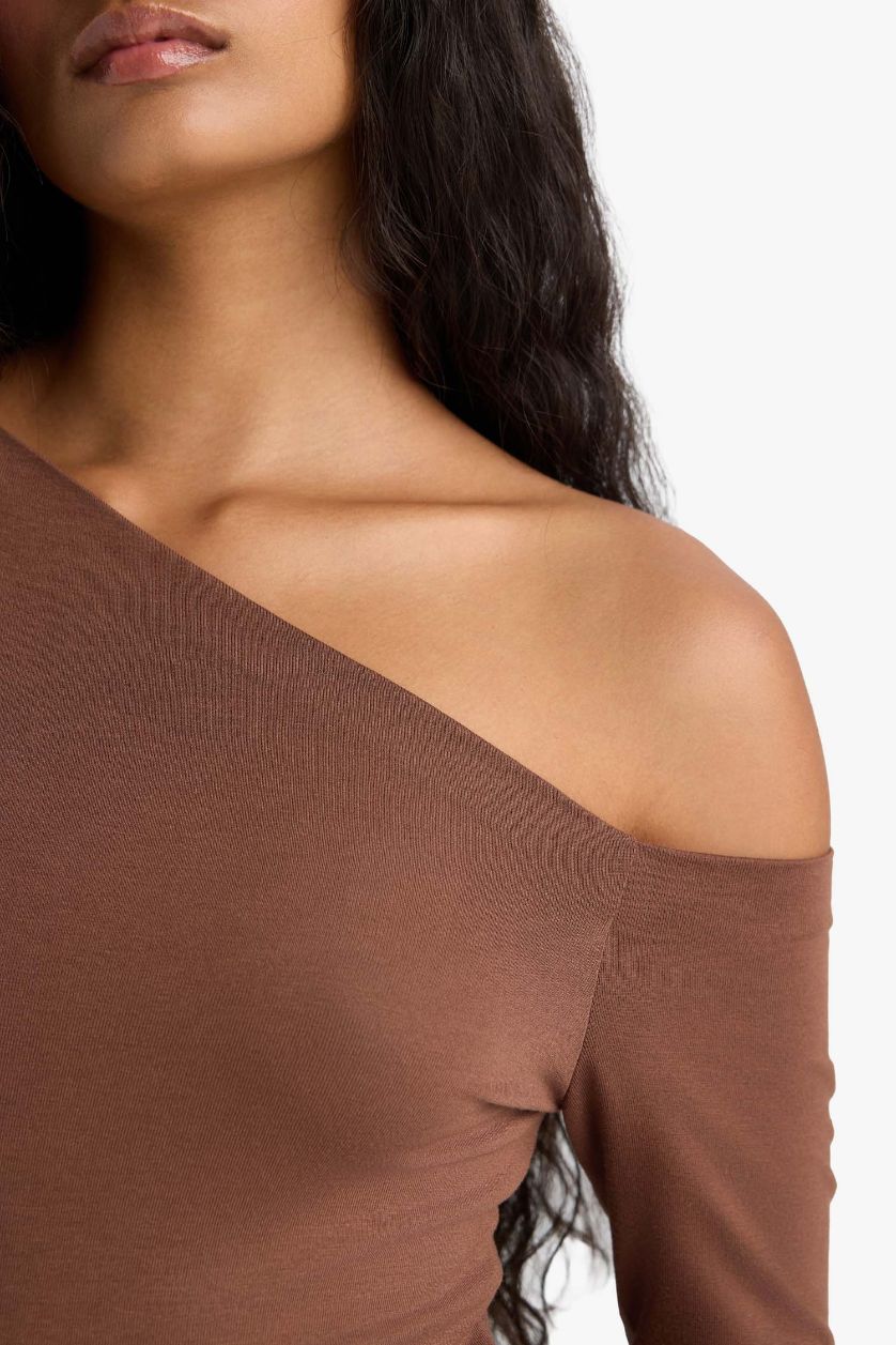 Әйелдерге Қоңыр Облегающая футболка Slim Fit с одним рукавом