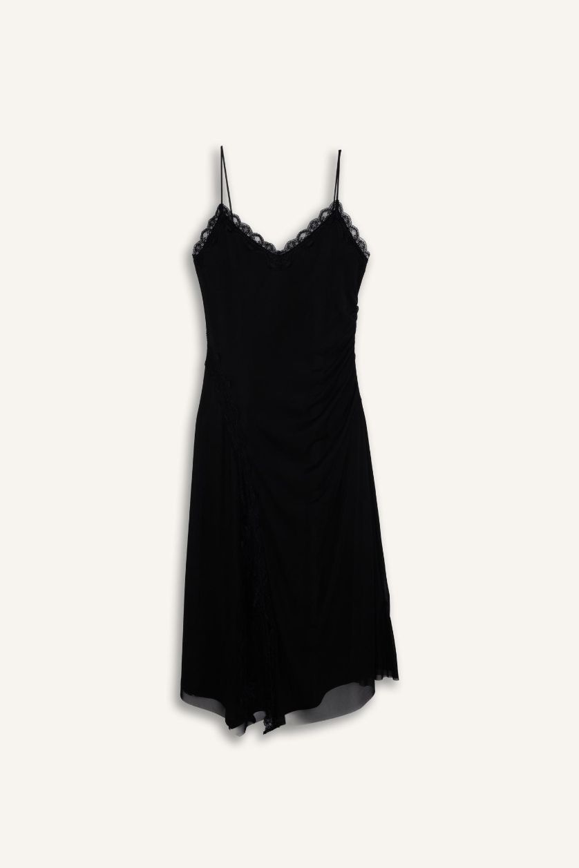 Woman Black V-Neck Tulle Midi Dress