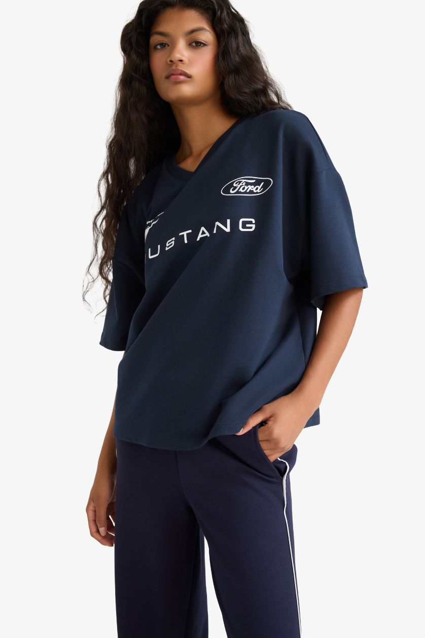 Kadın Lacivert Ford Motor Company Oversize Geniş Kalıp Bisiklet Yaka Sırt Baskılı Kısa Kollu Tişört