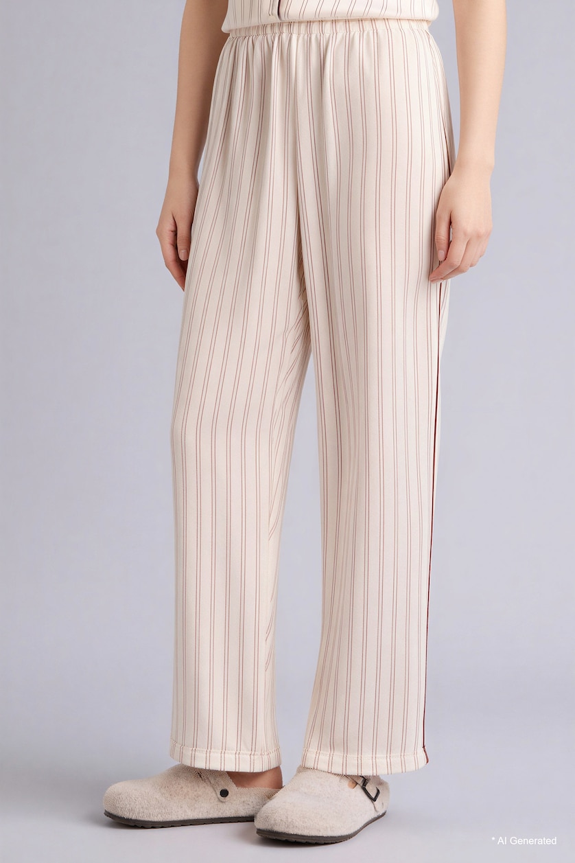 Kadın Ekru Çizgili Saten Üst Alt Pijama Takımı