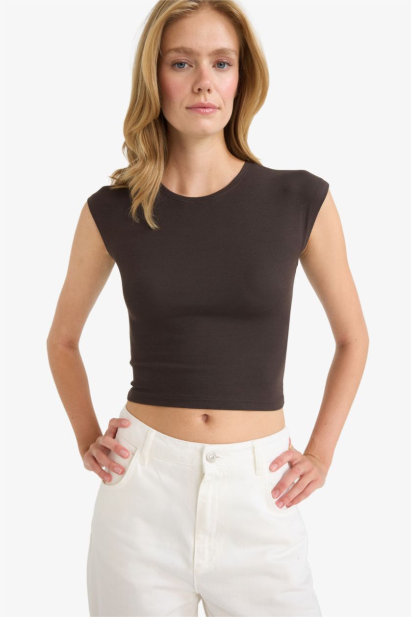 Kadın Kahve Fıtted Bisiklet Yaka Kısa Kollu Tişört