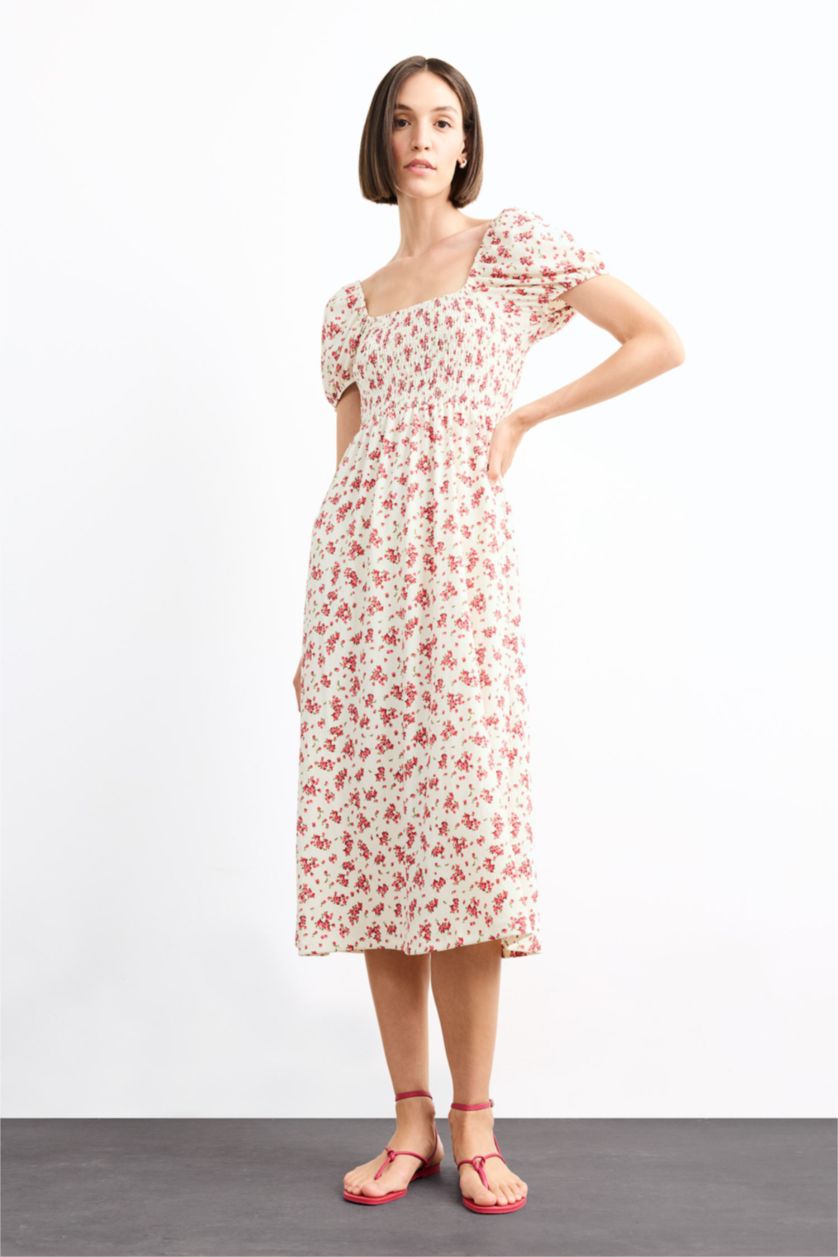 Woman White A Line Floral Crepe Short Sleeve Midi Dress
