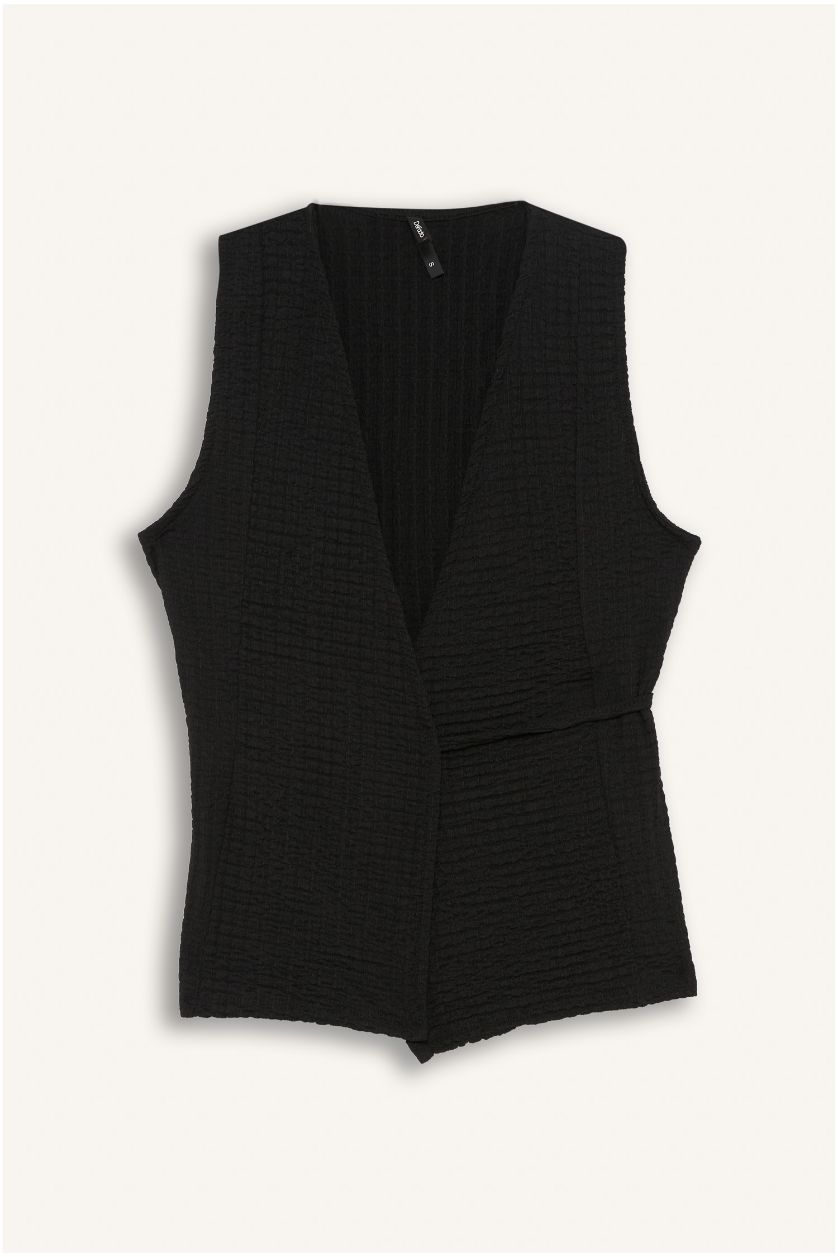 Kadın Siyah Fitted Önden Bağlamalı Bürümcük Kolsuz Bluz