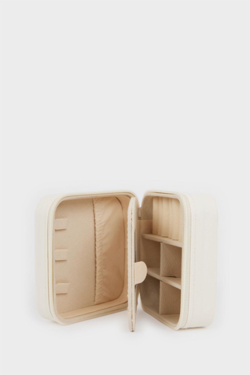 Kadın Beyaz Kadın Takı Kutusu