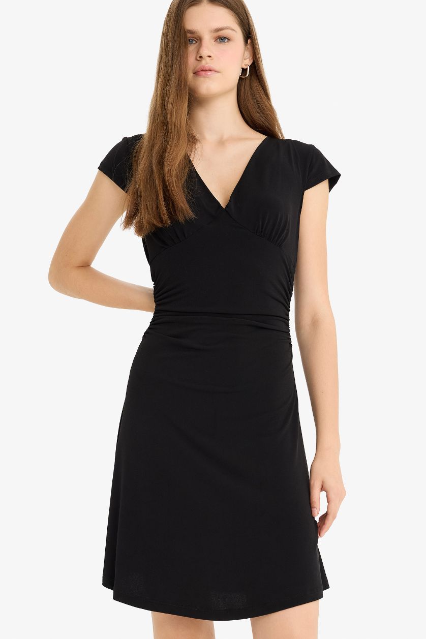 نساء أسود فستان قصير نص ردن بياخة V