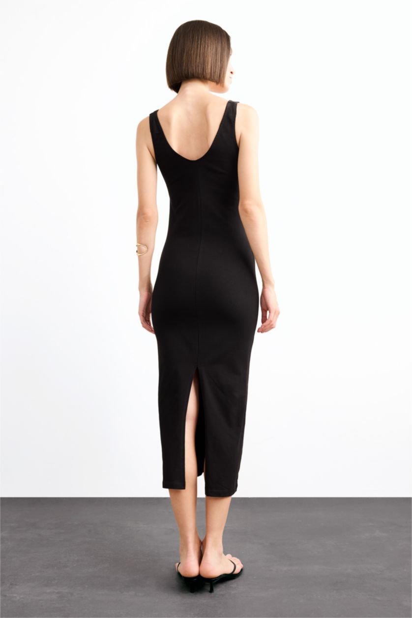 نساء أسود فستان ميدي سليم فيت بدون ردن وياخة V