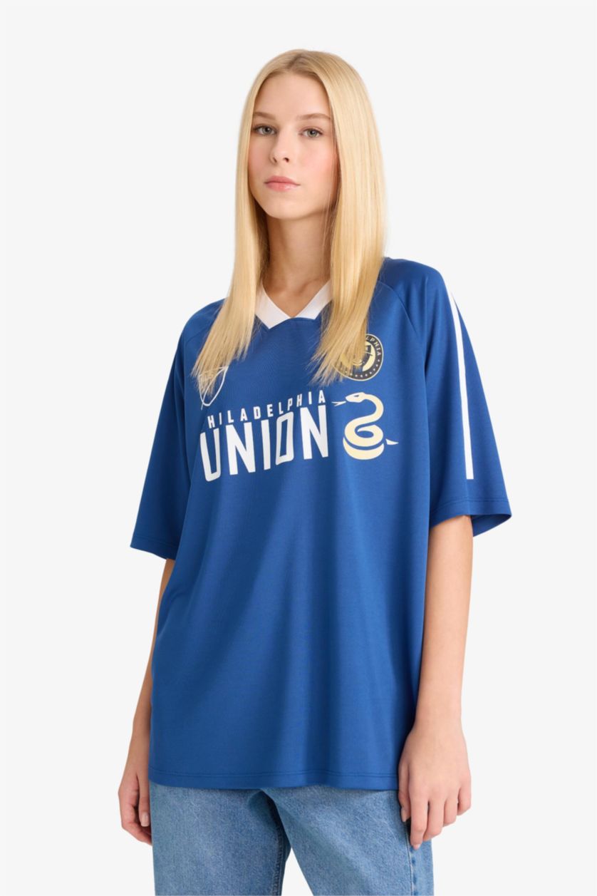 Kadın Lacivert Oversıze Kısa Kollu Tişört