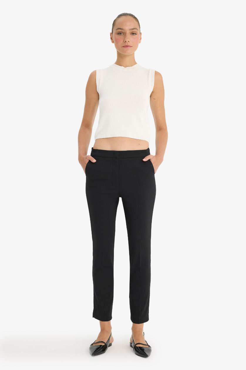 Kadın Ekru Fıtted Bisiklet Yaka Triko Atlet