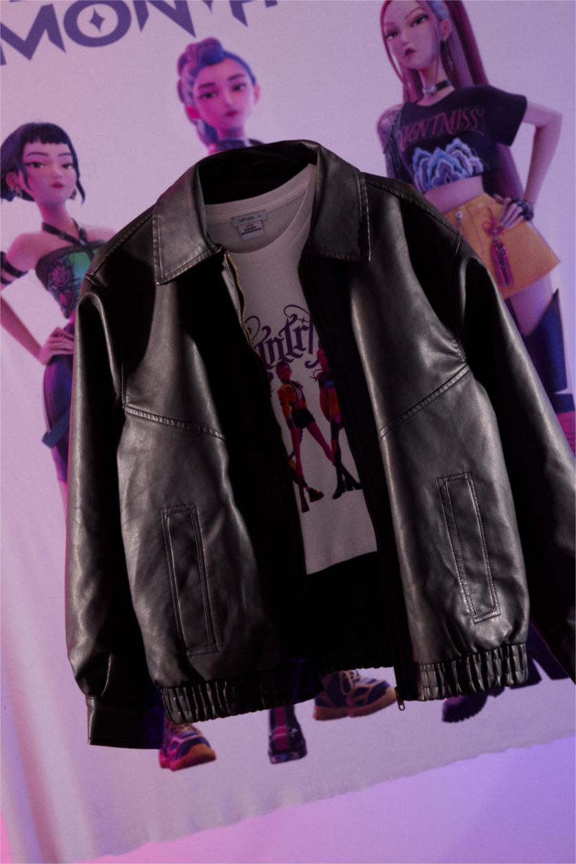 حريمي بني جاكيت جلد صناعي داد فيت بياقة بولو