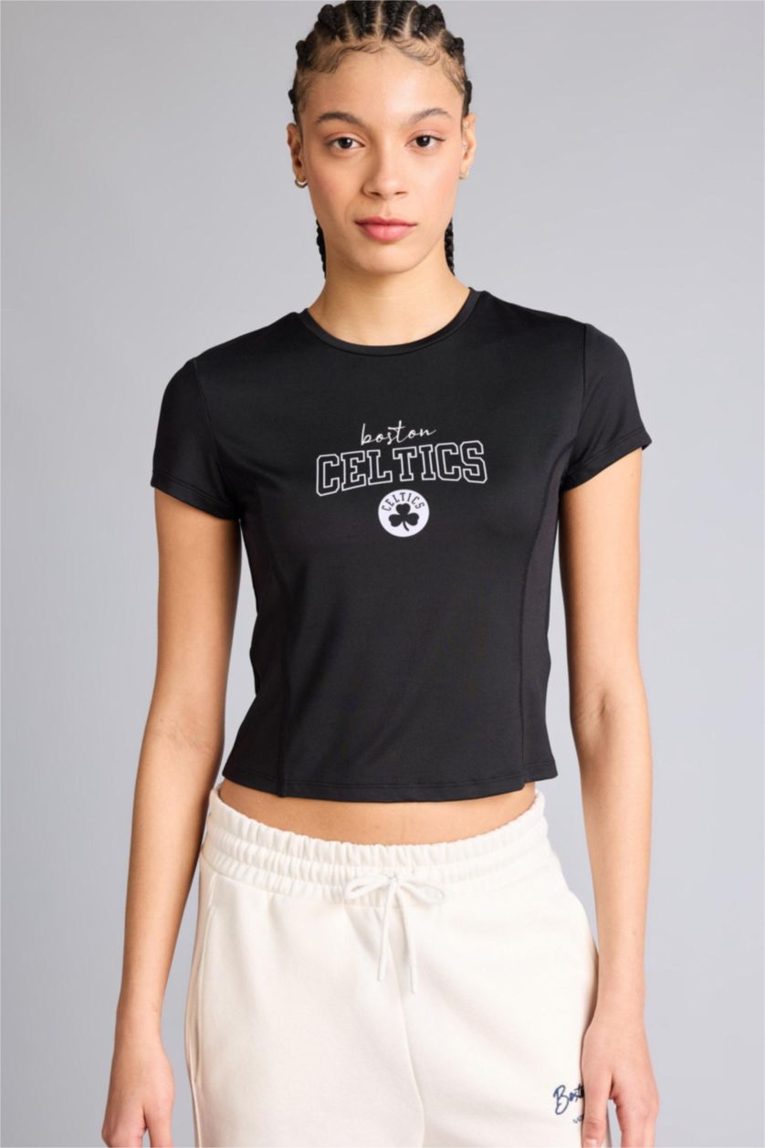حريمي أنثرا Slim Fit NBA Boston Celtics Short Sleeves T-Shirt