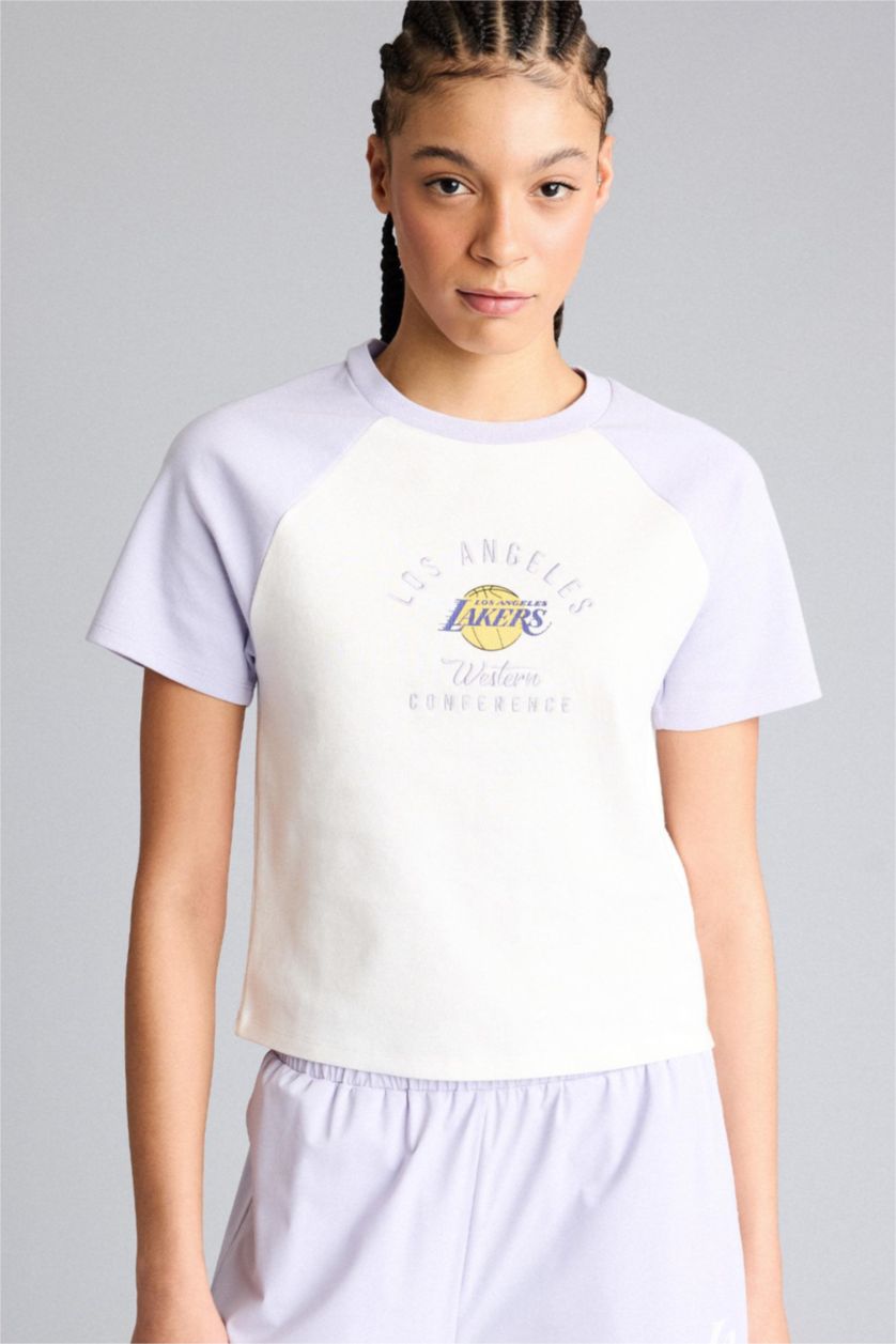 حريمي بيج فاتح Slim Fit NBA Los Angeles Lakers Cotton Short Sleeves T-Shirt