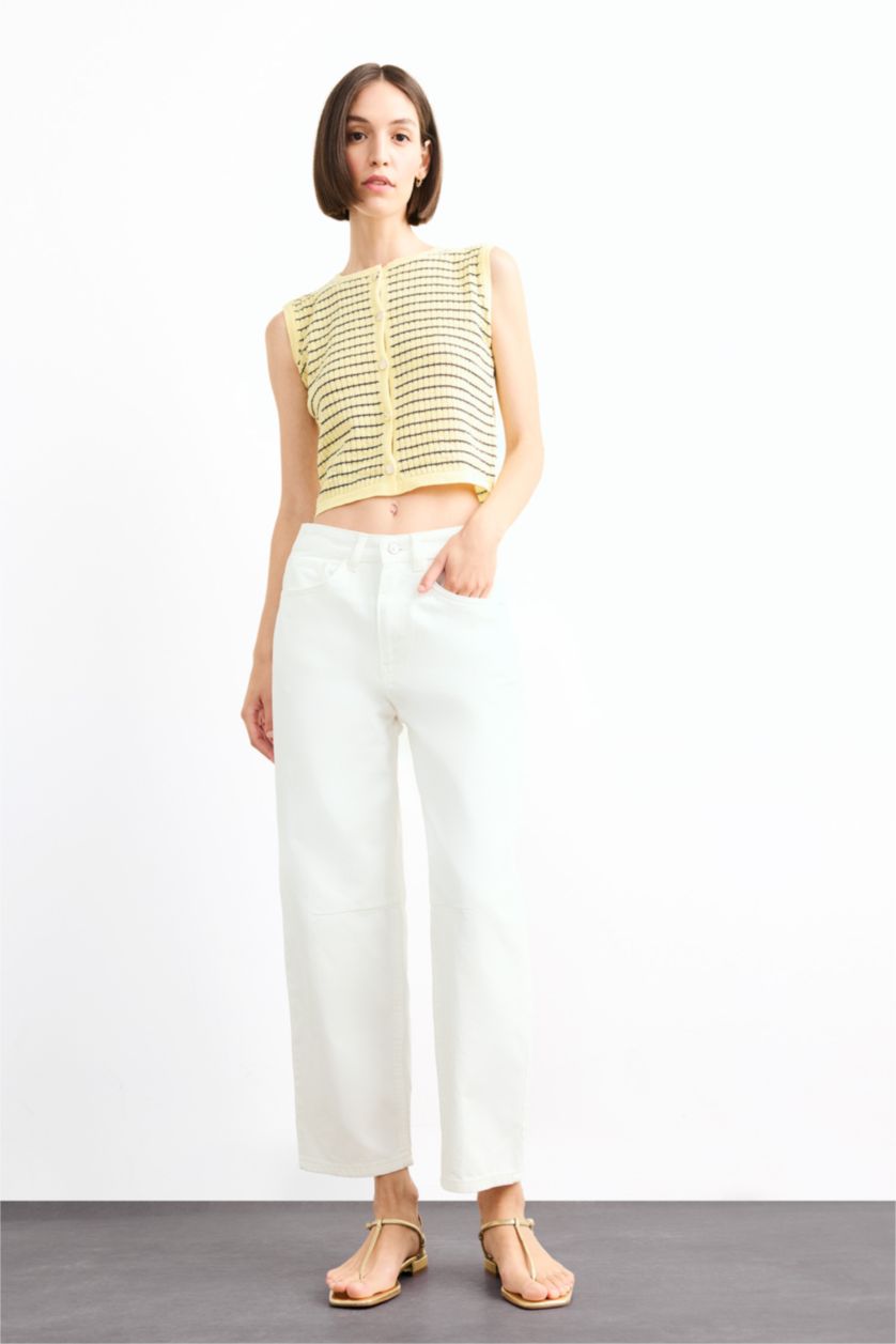 Woman Yellow Crew Neck Knitwear Vest