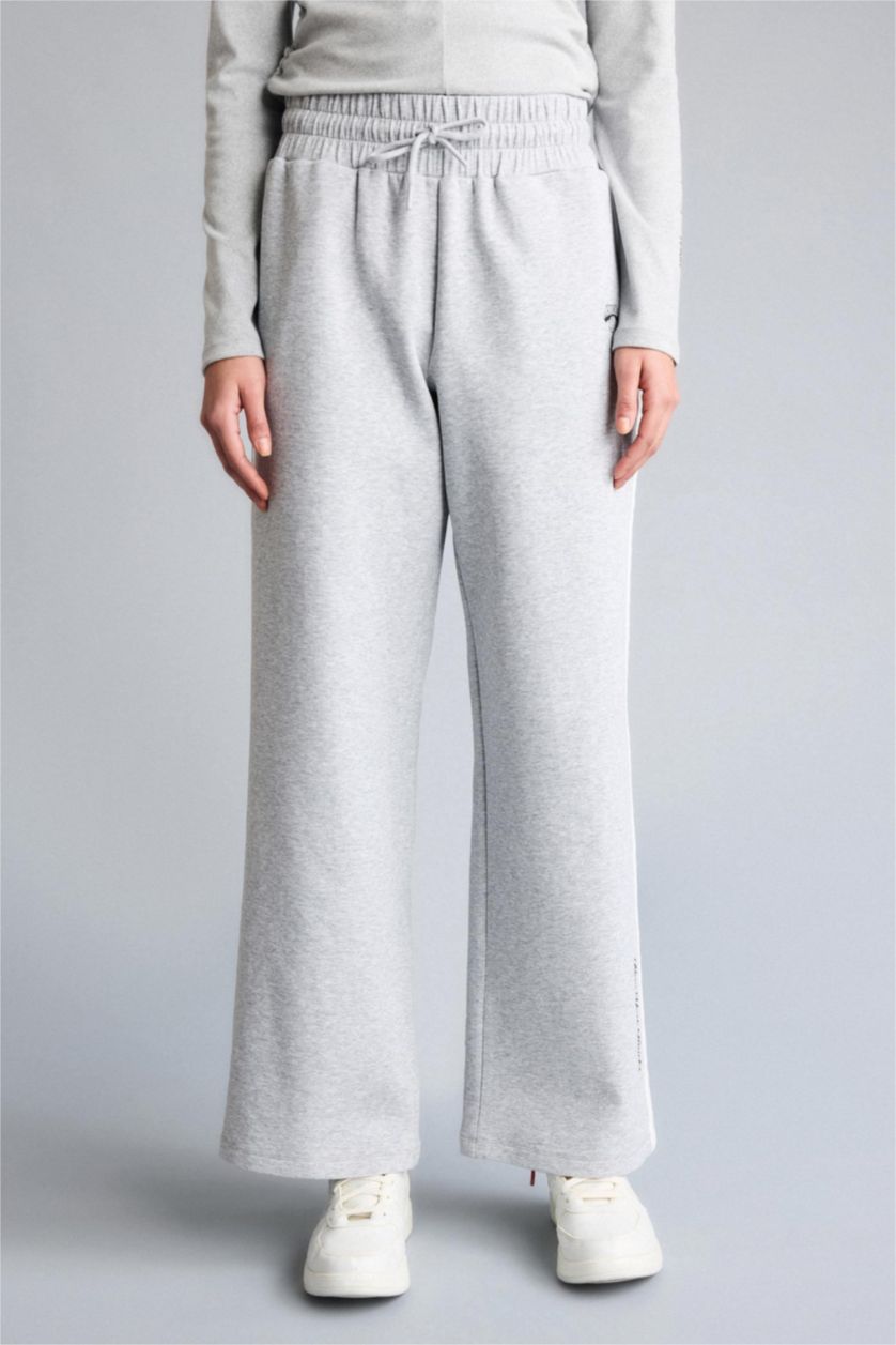 WOMAN Grey Melange Straight Fit NBA New York Knicks Licensed With Pockets Trousers