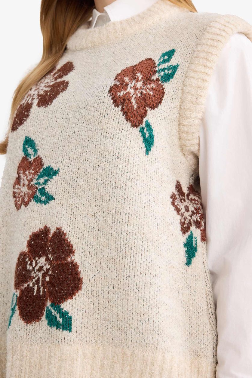 FEMME Beige Pull sans manches en maille à motif floral à col rond Coupe régulière