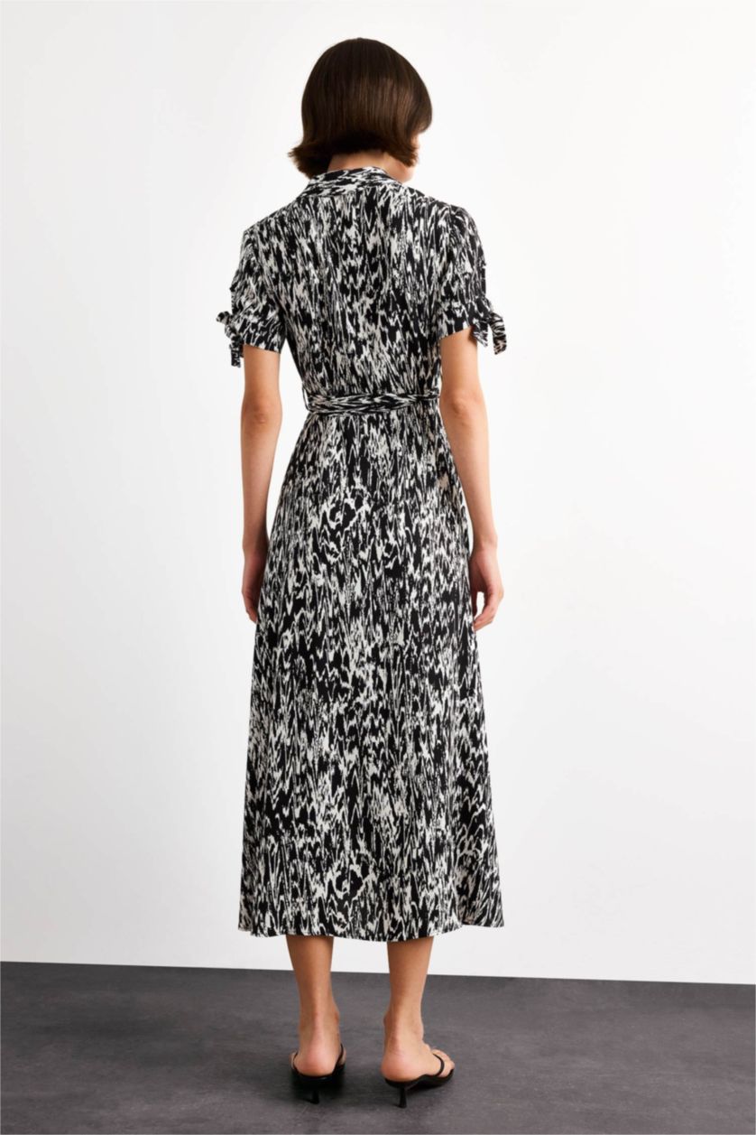 Kadın Siyah Desenli Kısa Kollu Midi Elbise