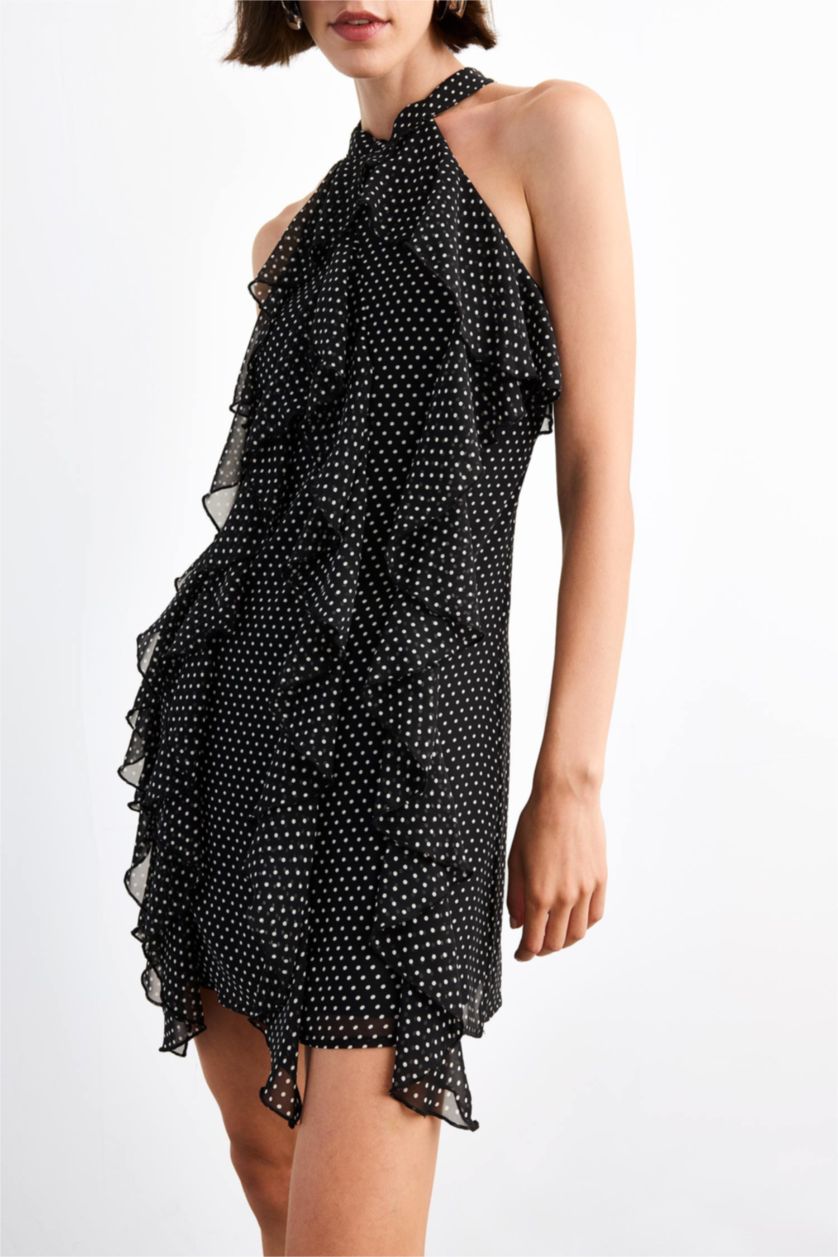 Kadın Siyah Kolsuz Volanlı Mini Elbise