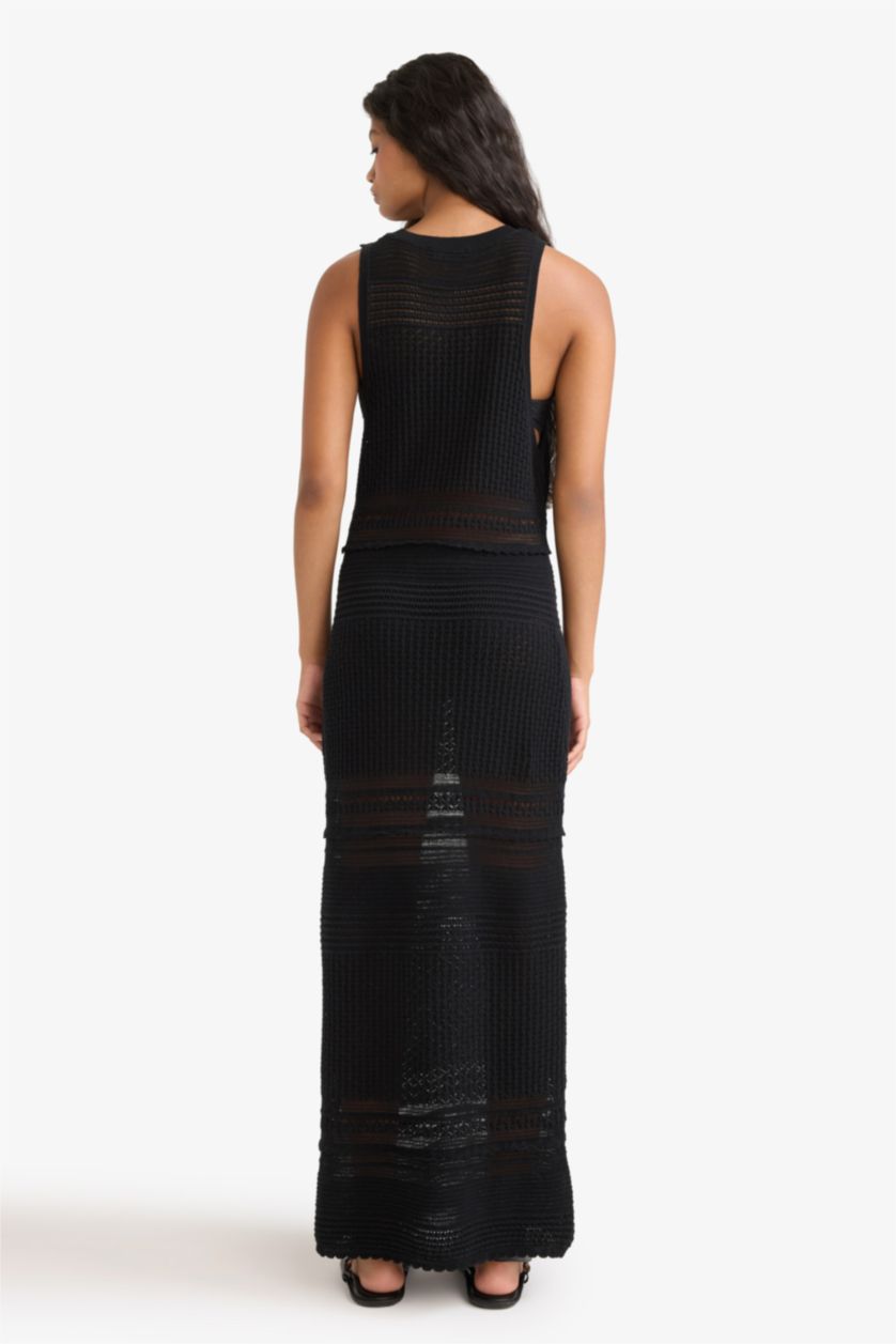 Woman Black Slim Fit Halter Collar Sleeveless Dress