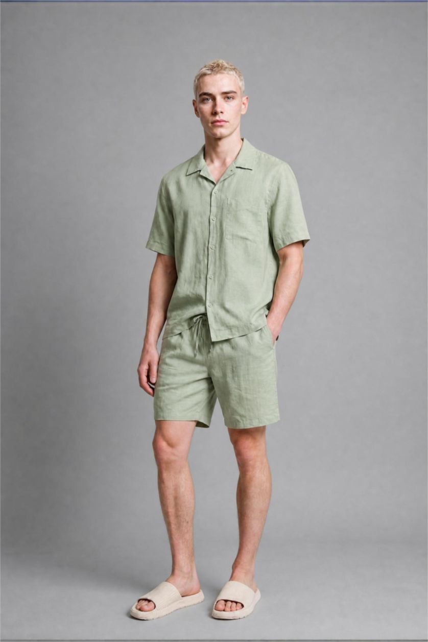 Men Mint Relax Fit Woven Short Sleeve Shirt