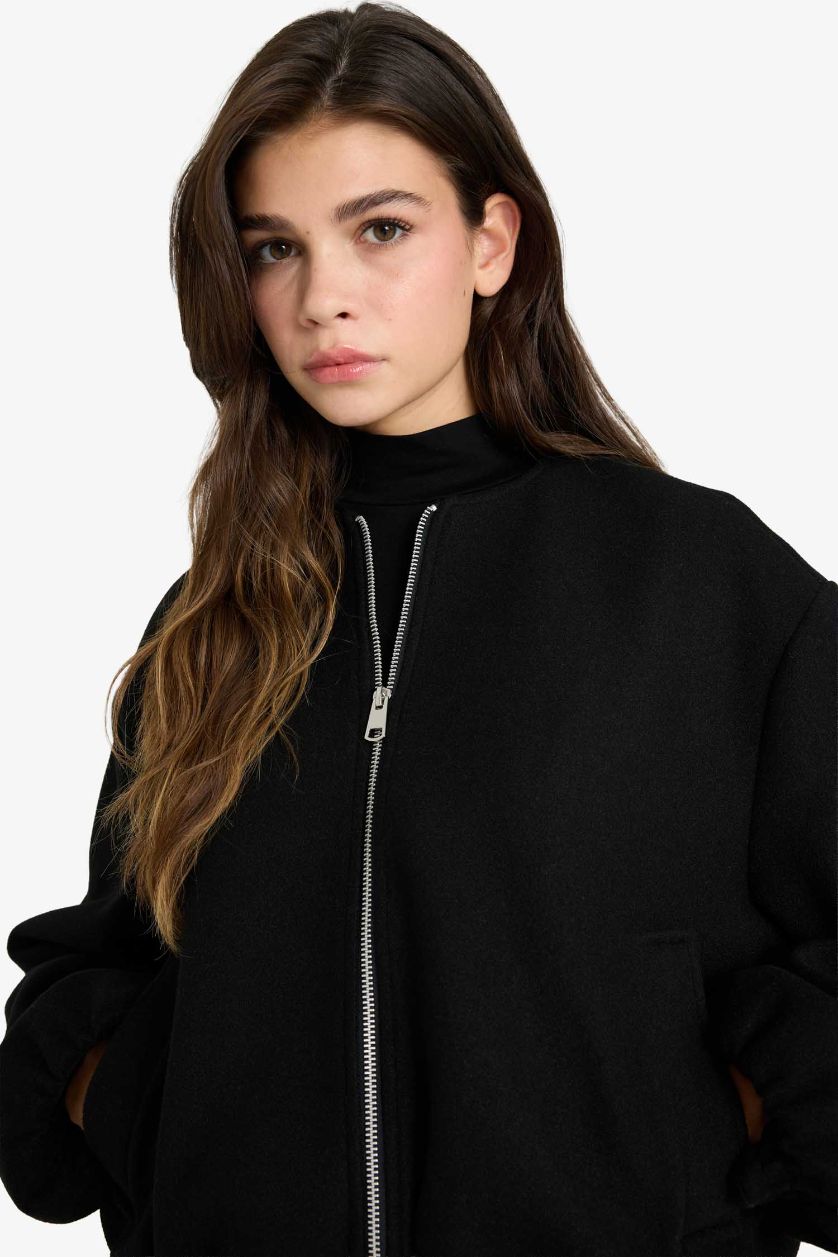 Woman Black Regular Fit Cachet Jacket