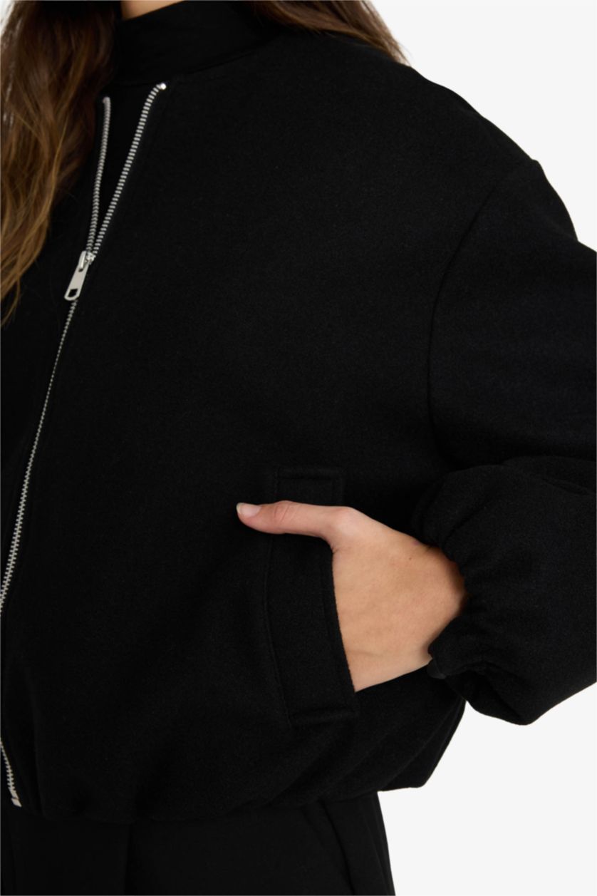 Woman Black Regular Fit Cachet Jacket