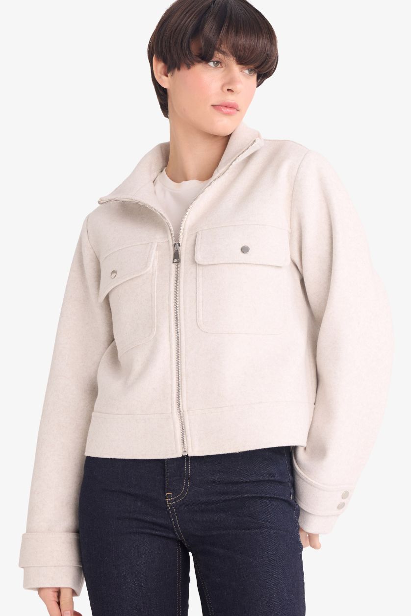 Kadın Ekru Kısa Kaşe Mont