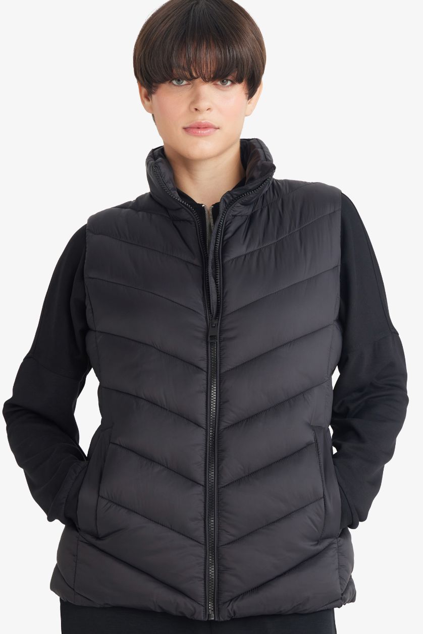 Kadın Siyah Su Geçirmez Regular Fıt Fermuarlı Yelek