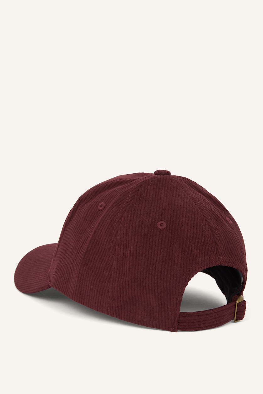 Men Bordeaux Man Velvet Embroidered Hat