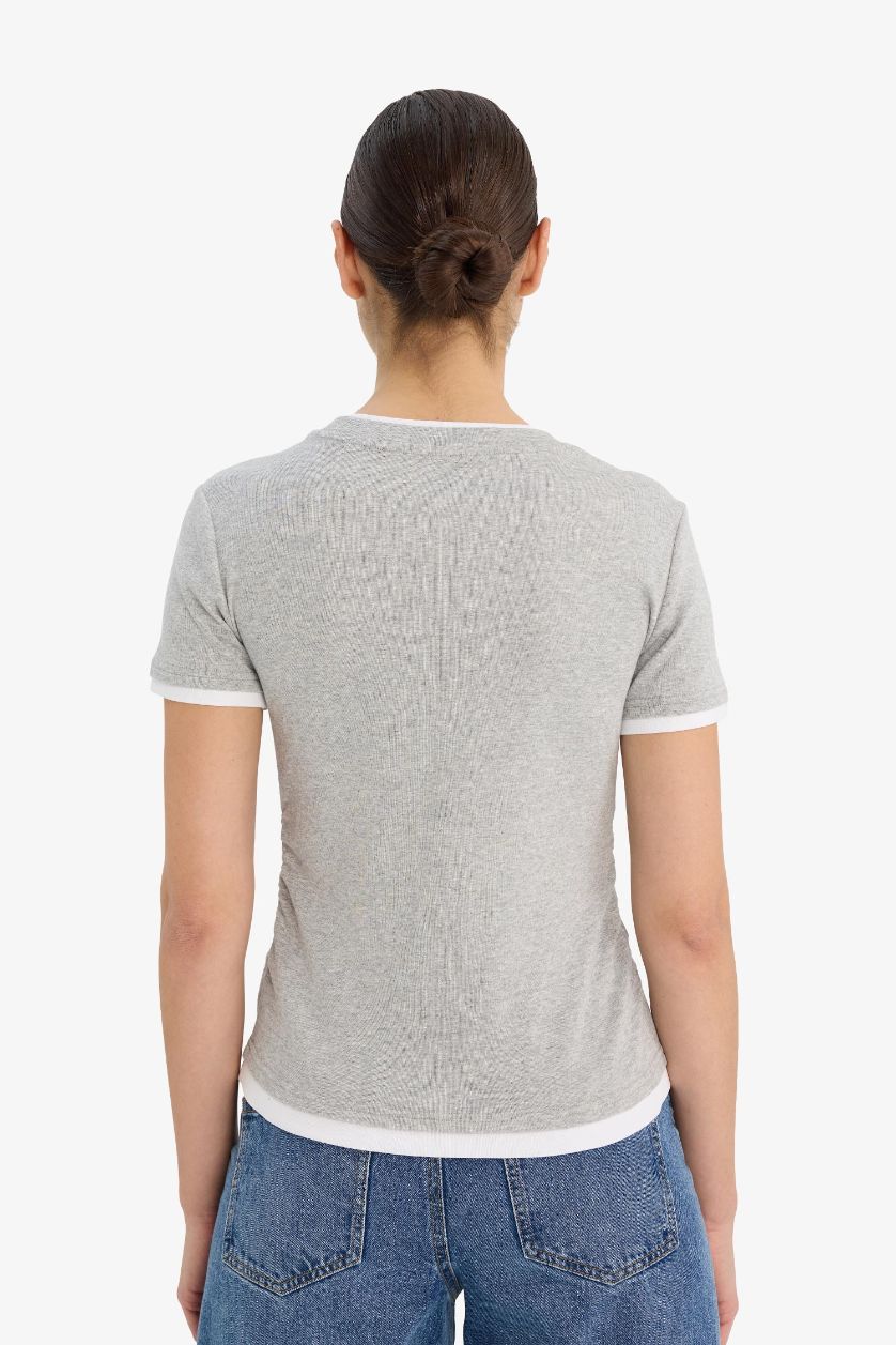 حريمي ميلانج رمادي تيشيرت سليم فيت وياقة مستديرة