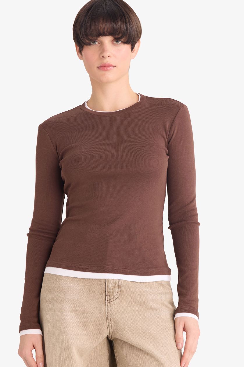 Woman Brown Slim Fit Crew Neck Ribbed Long Sleeve T-Shirt